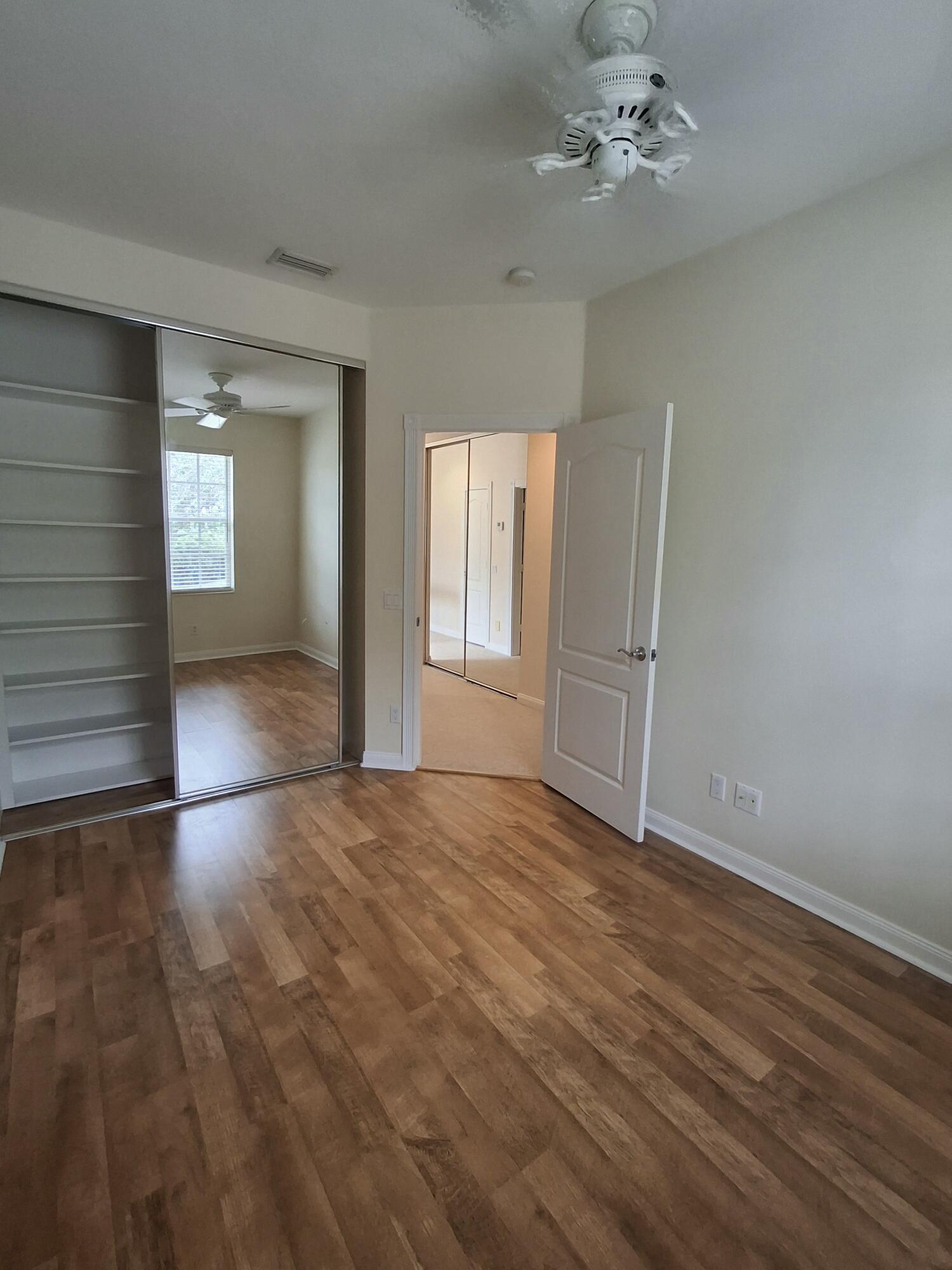 CATALINA LAKES - Residential Lease