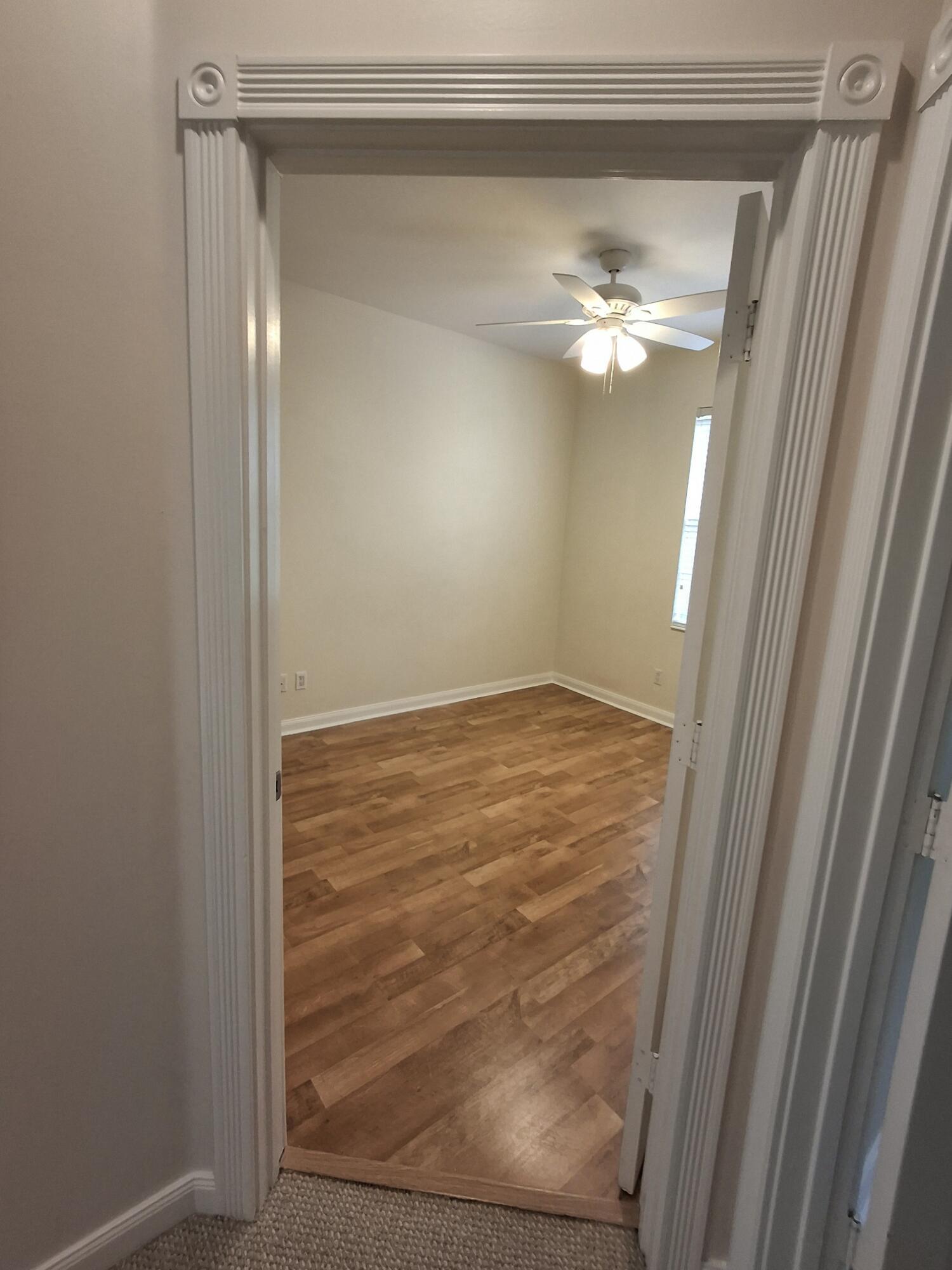 CATALINA LAKES - Residential Lease