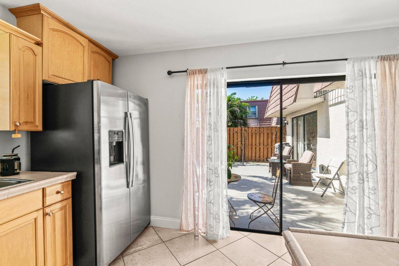 COURTYARDS AT BOCA I - Residential