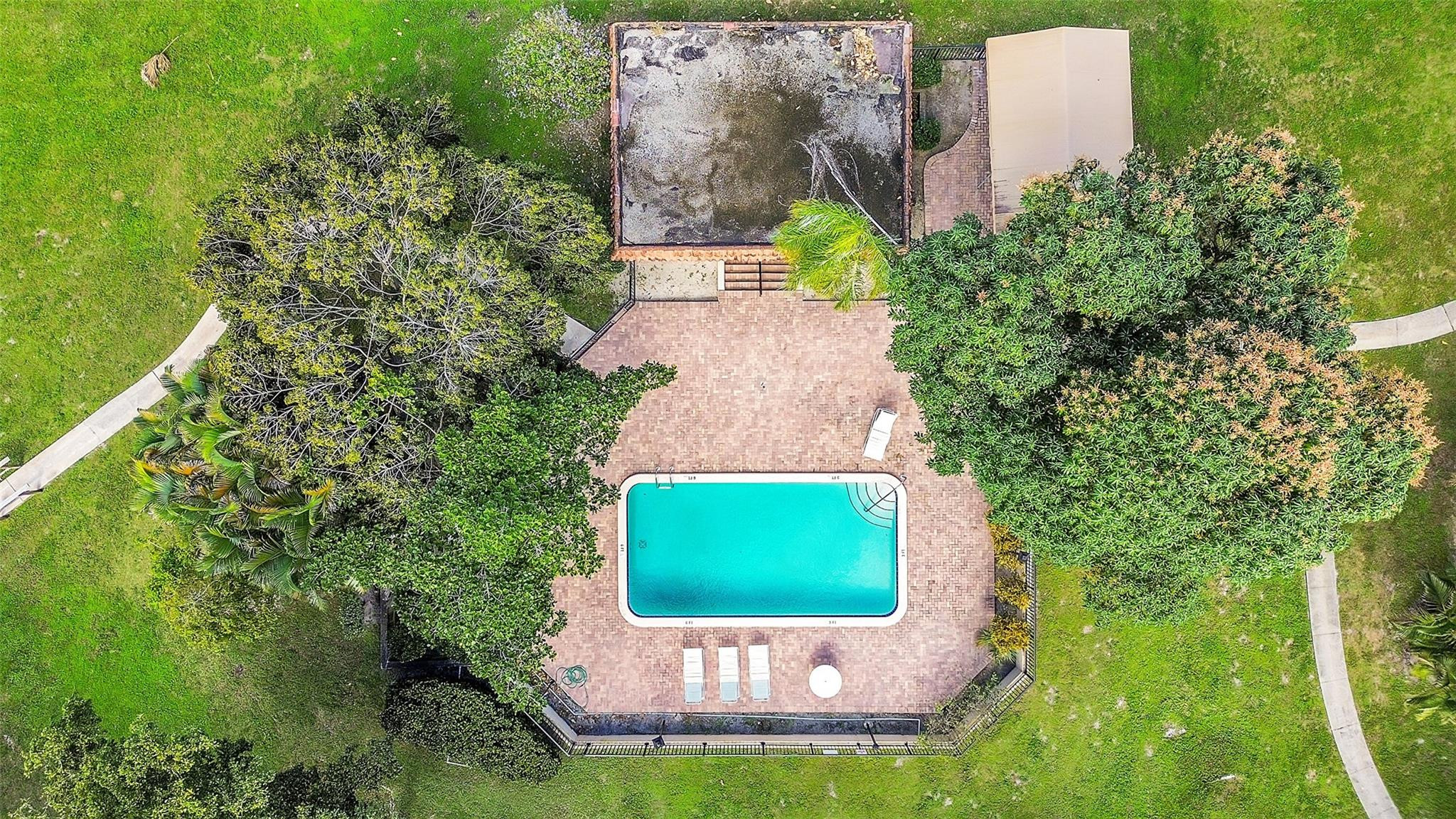 6301 N Falls Circle Drive 408