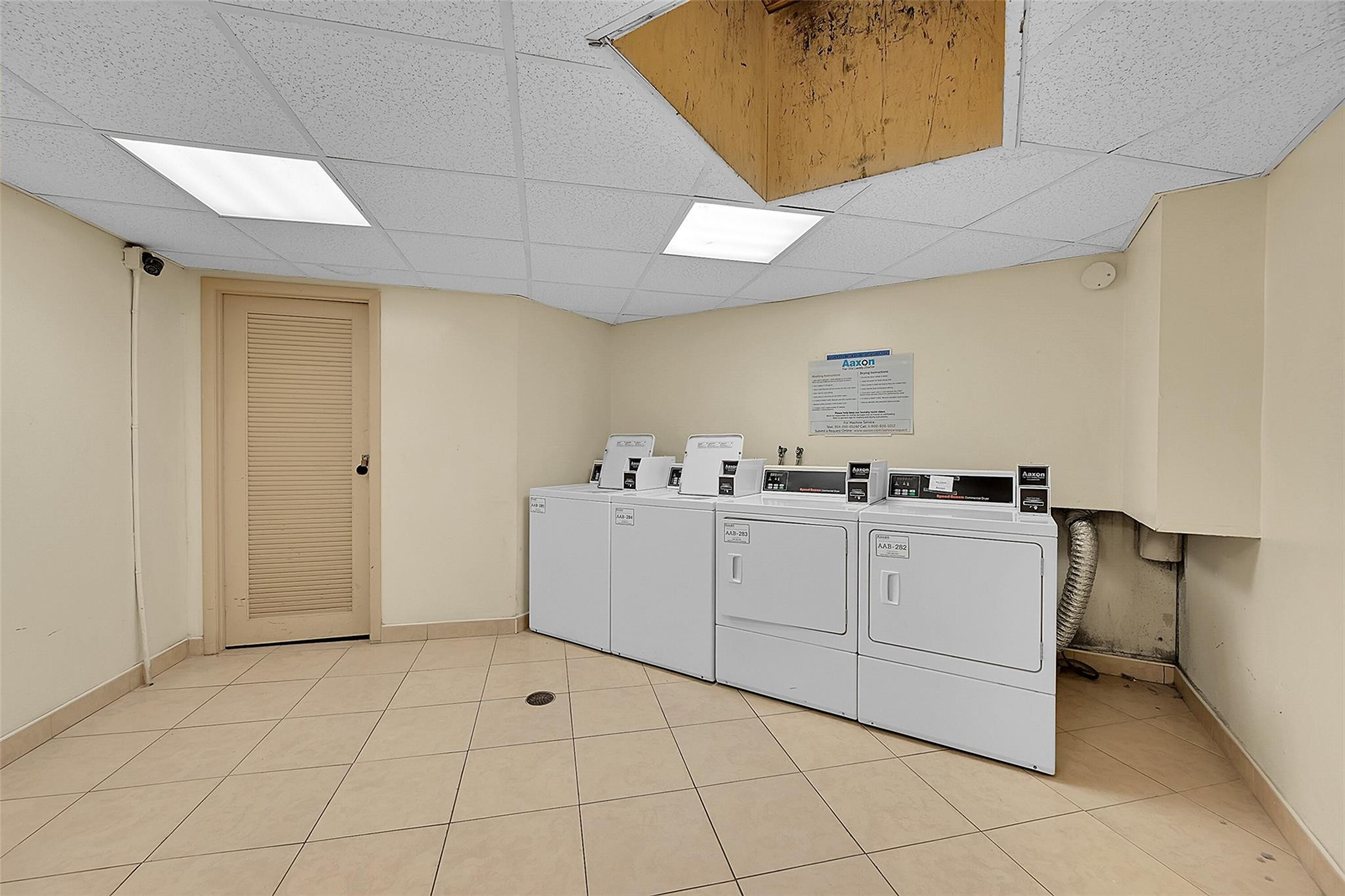 INVERRARY COUNTRY CLUB - Residential