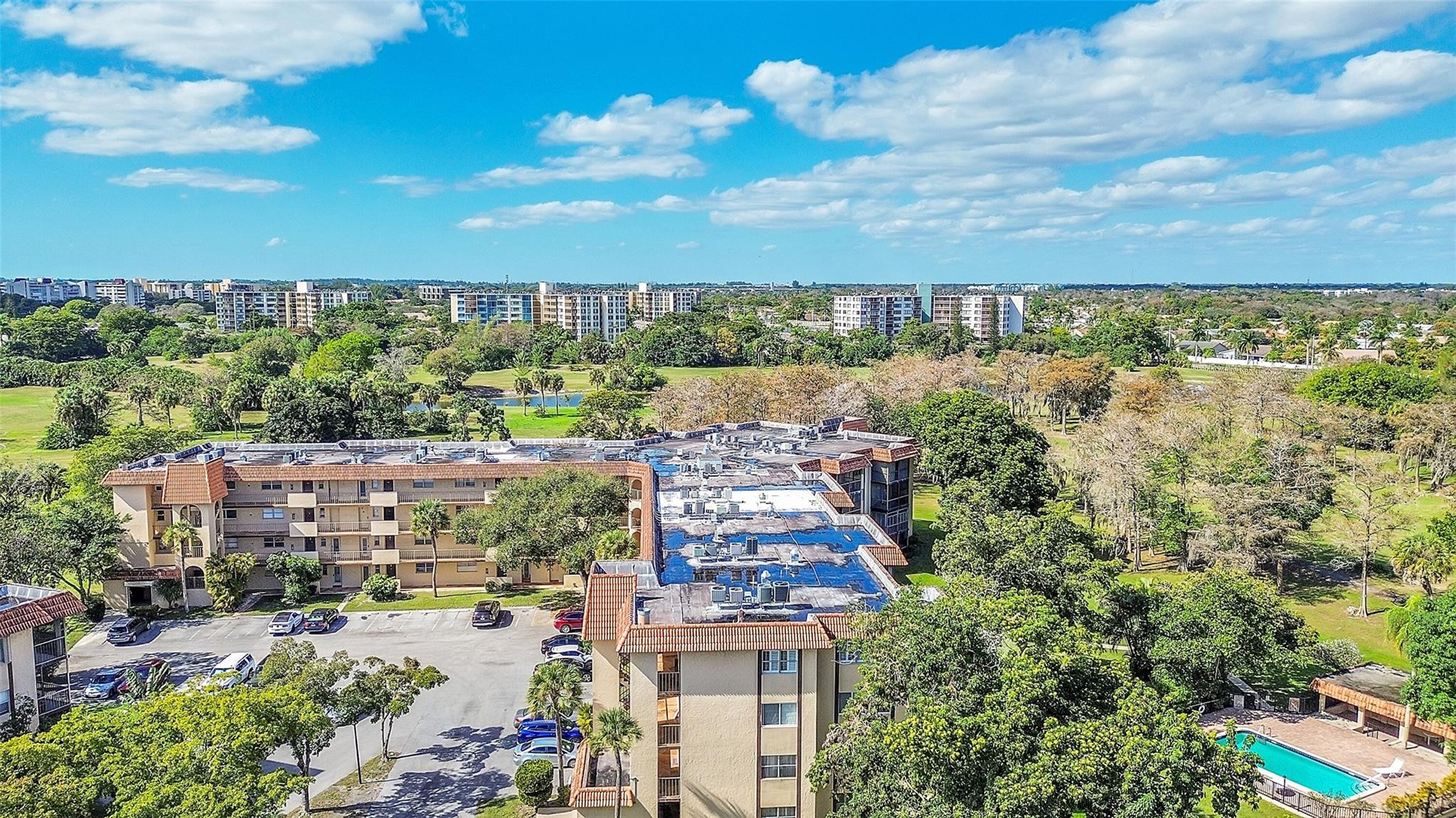 INVERRARY COUNTRY CLUB - Residential