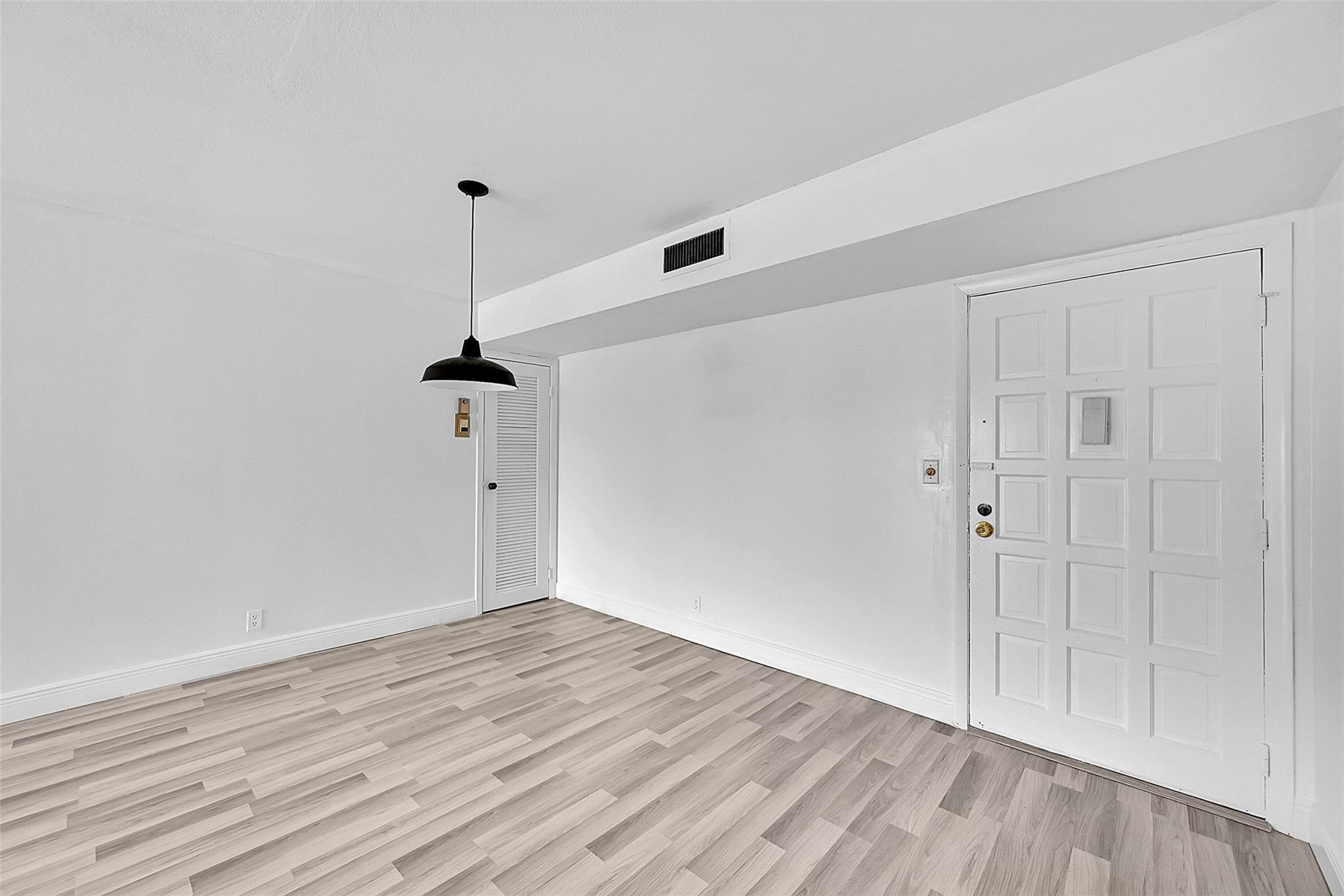 INVERRARY COUNTRY CLUB - Residential