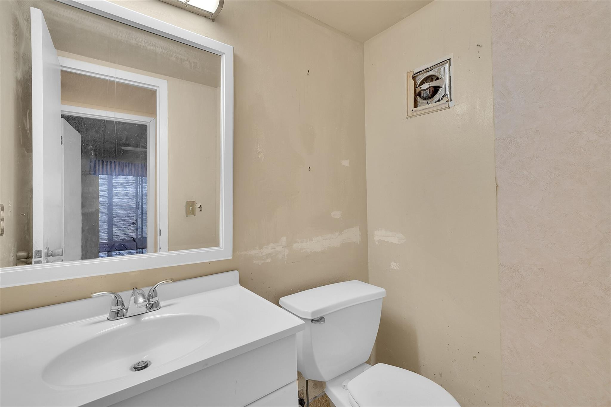 INVERRARY COUNTRY CLUB - Residential