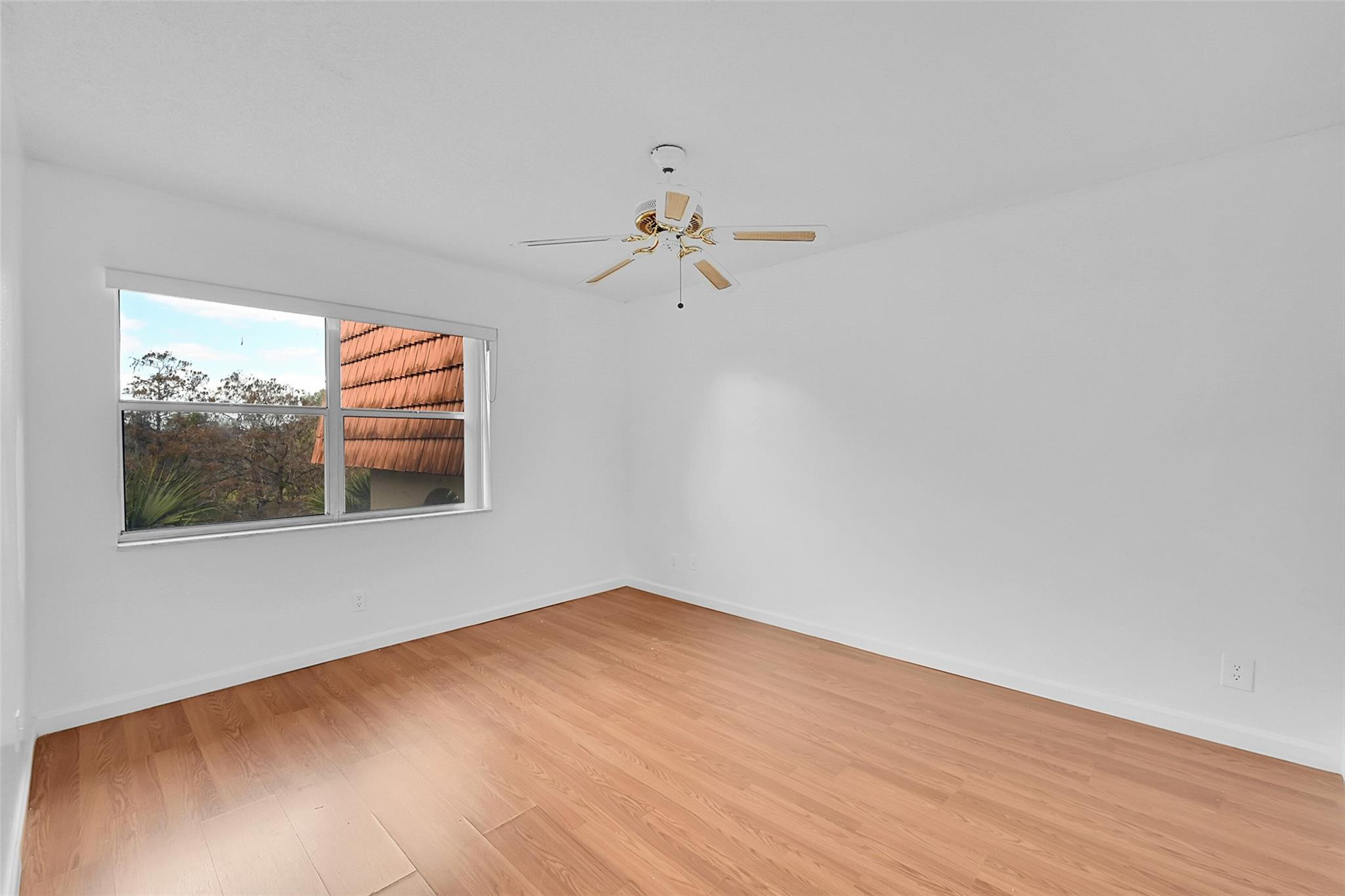 INVERRARY COUNTRY CLUB - Residential