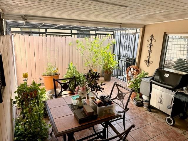 Marivi Condo - Residential