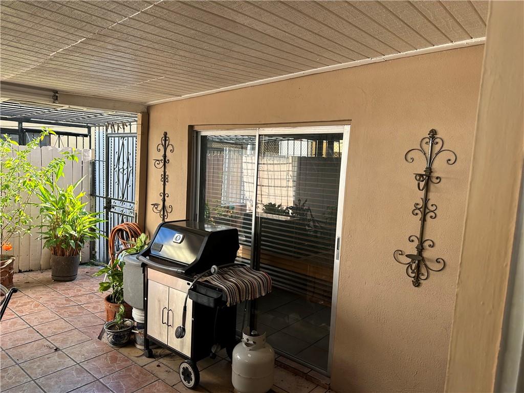 Marivi Condo - Residential