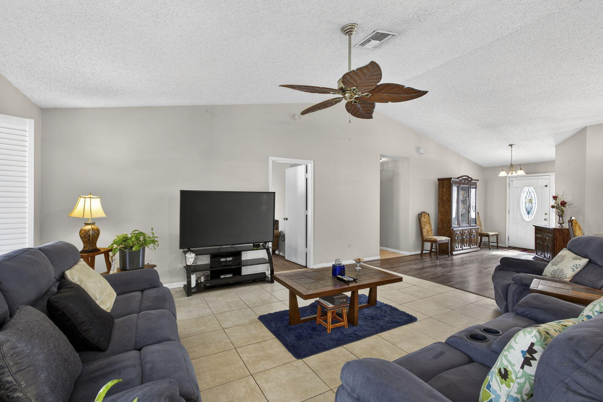 MEADOWLAND COVE 1 OF WELLINGTON - Residential