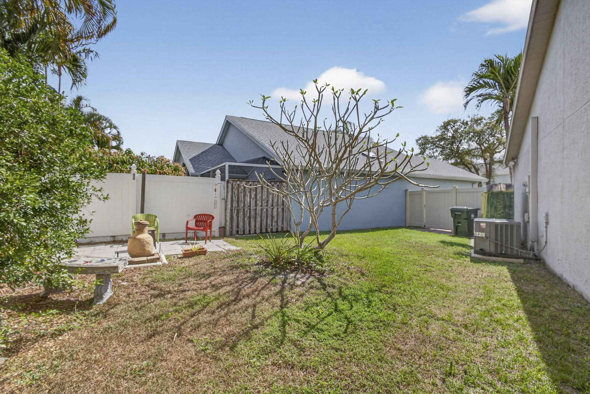 MEADOWLAND COVE 1 OF WELLINGTON - Residential