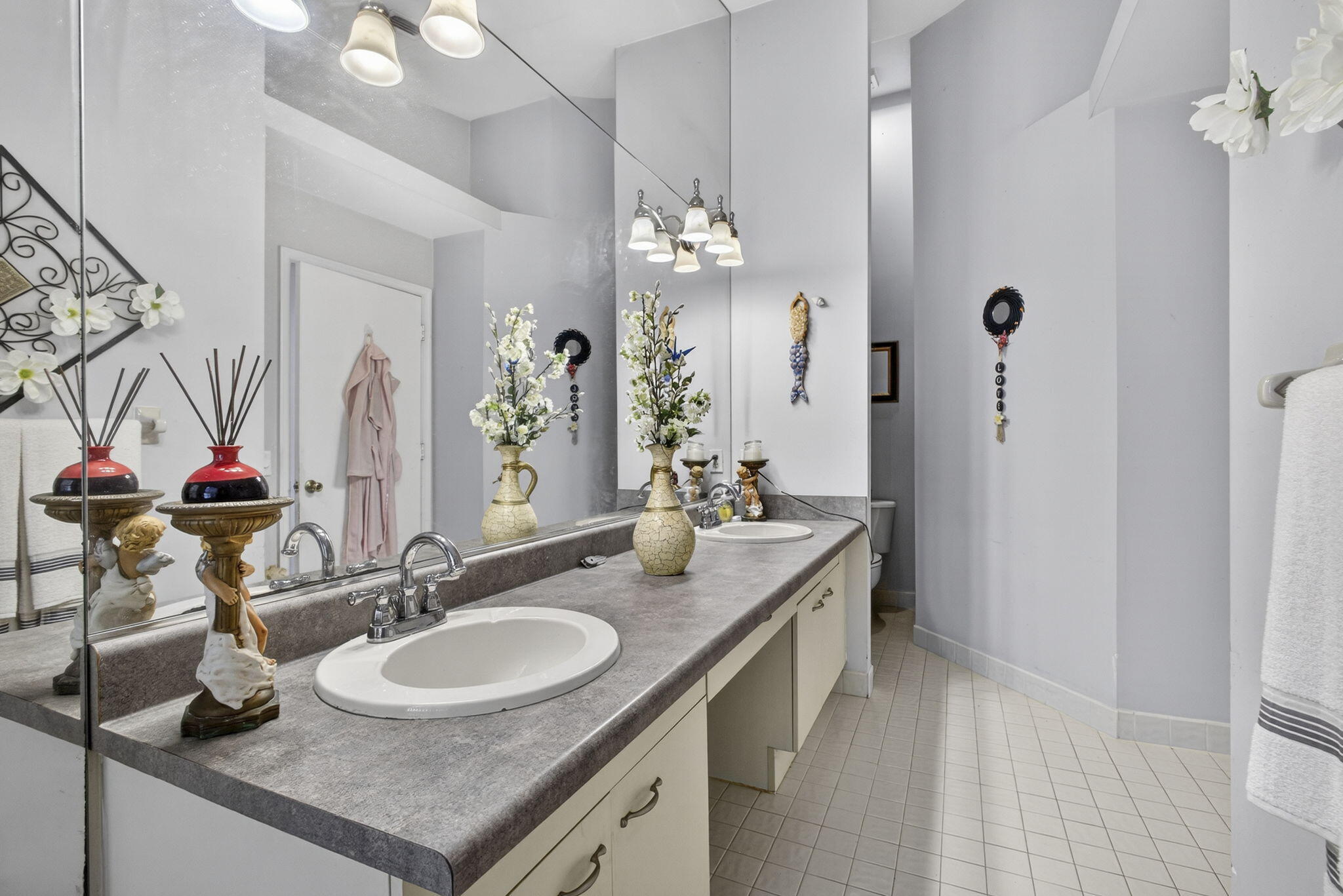 MEADOWLAND COVE 1 OF WELLINGTON - Residential