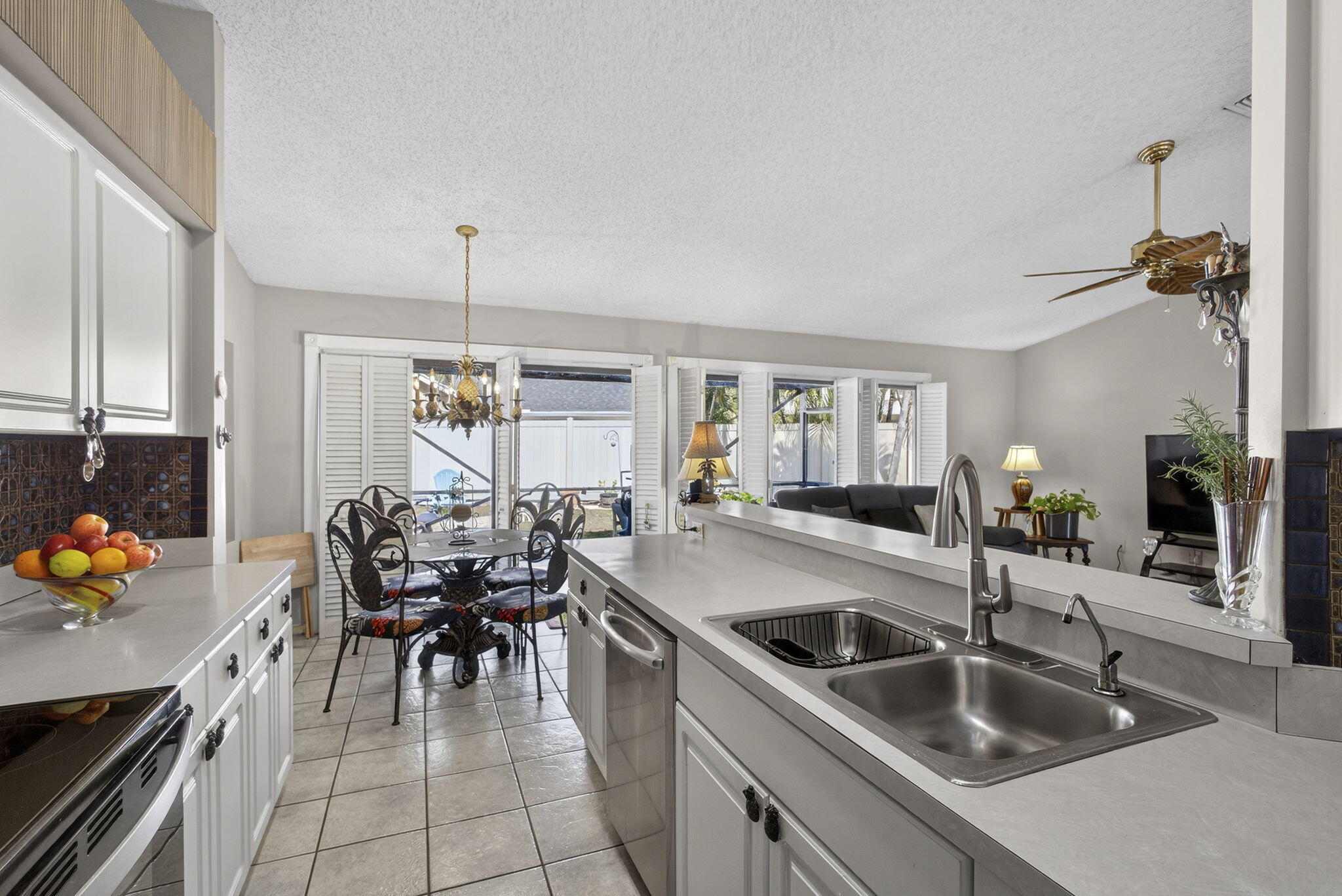 MEADOWLAND COVE 1 OF WELLINGTON - Residential