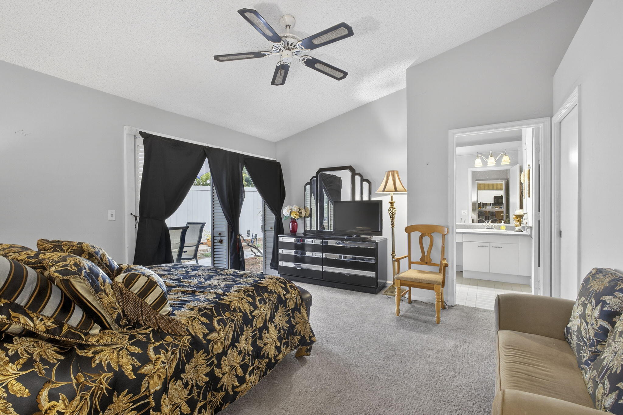 MEADOWLAND COVE 1 OF WELLINGTON - Residential