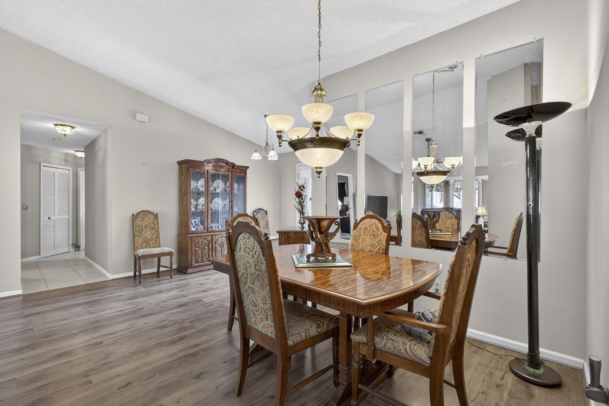 MEADOWLAND COVE 1 OF WELLINGTON - Residential