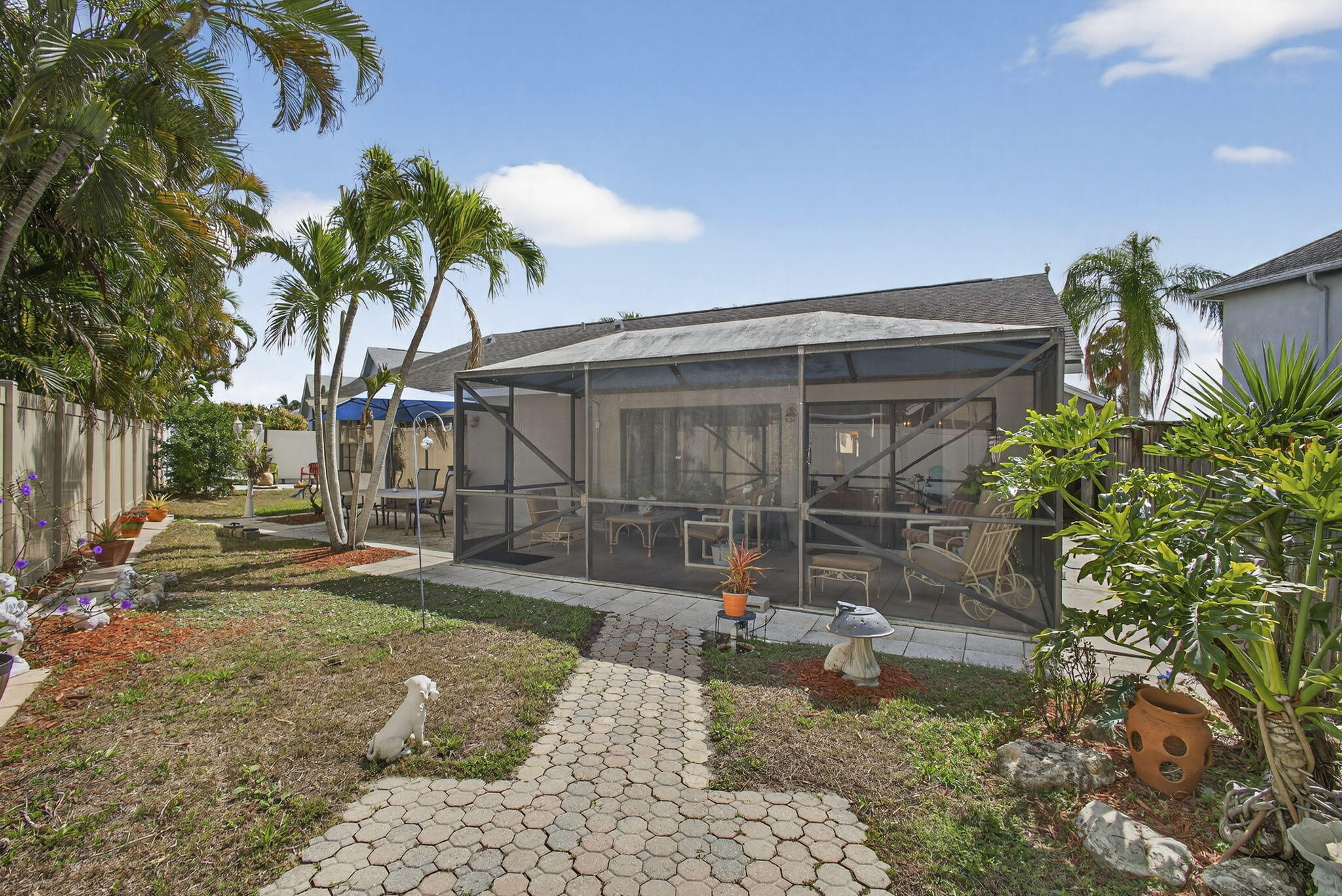 MEADOWLAND COVE 1 OF WELLINGTON - Residential