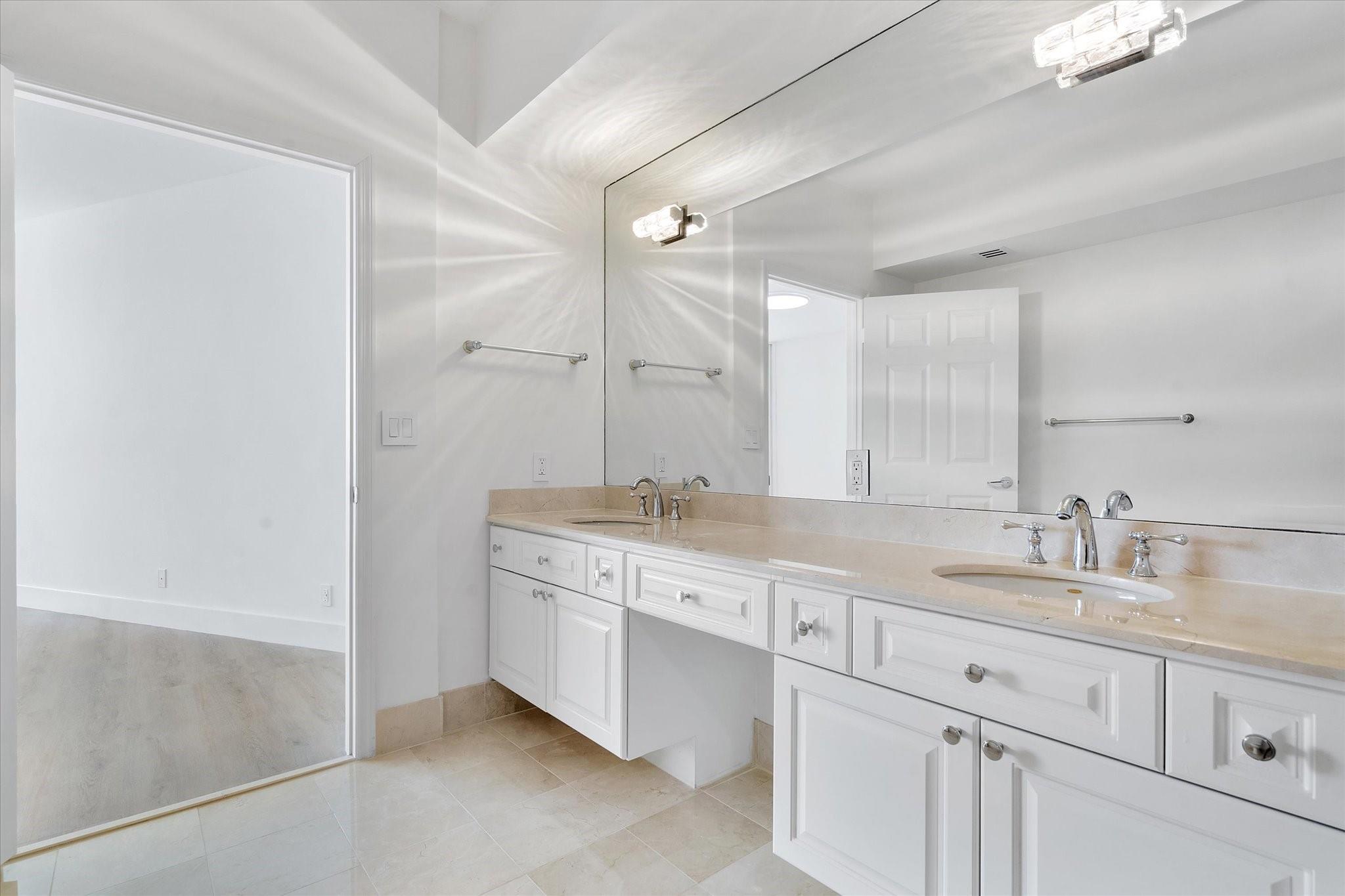 L'HERMITAGE - Residential