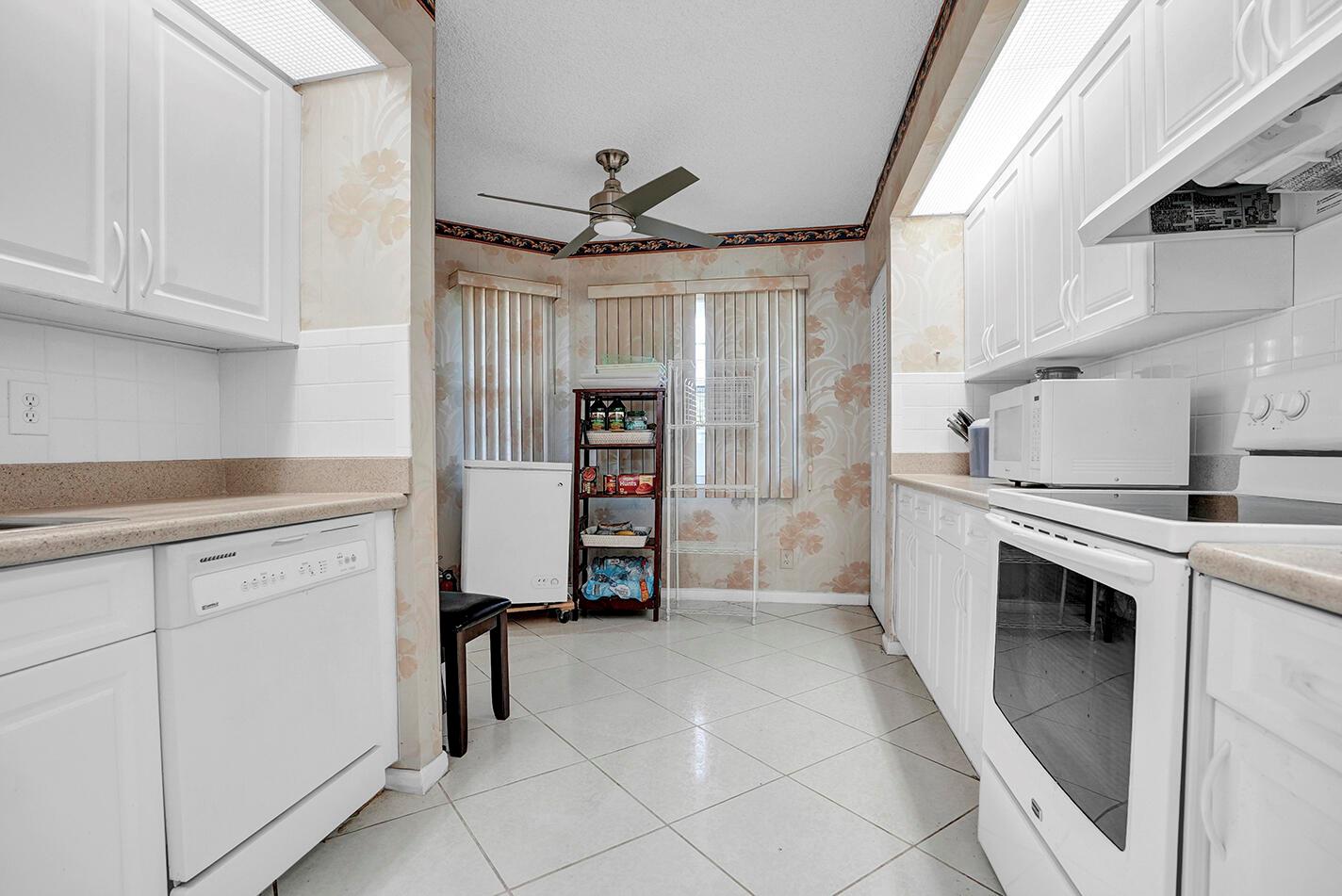 ABACO VILLAGE G CONDO - Residential