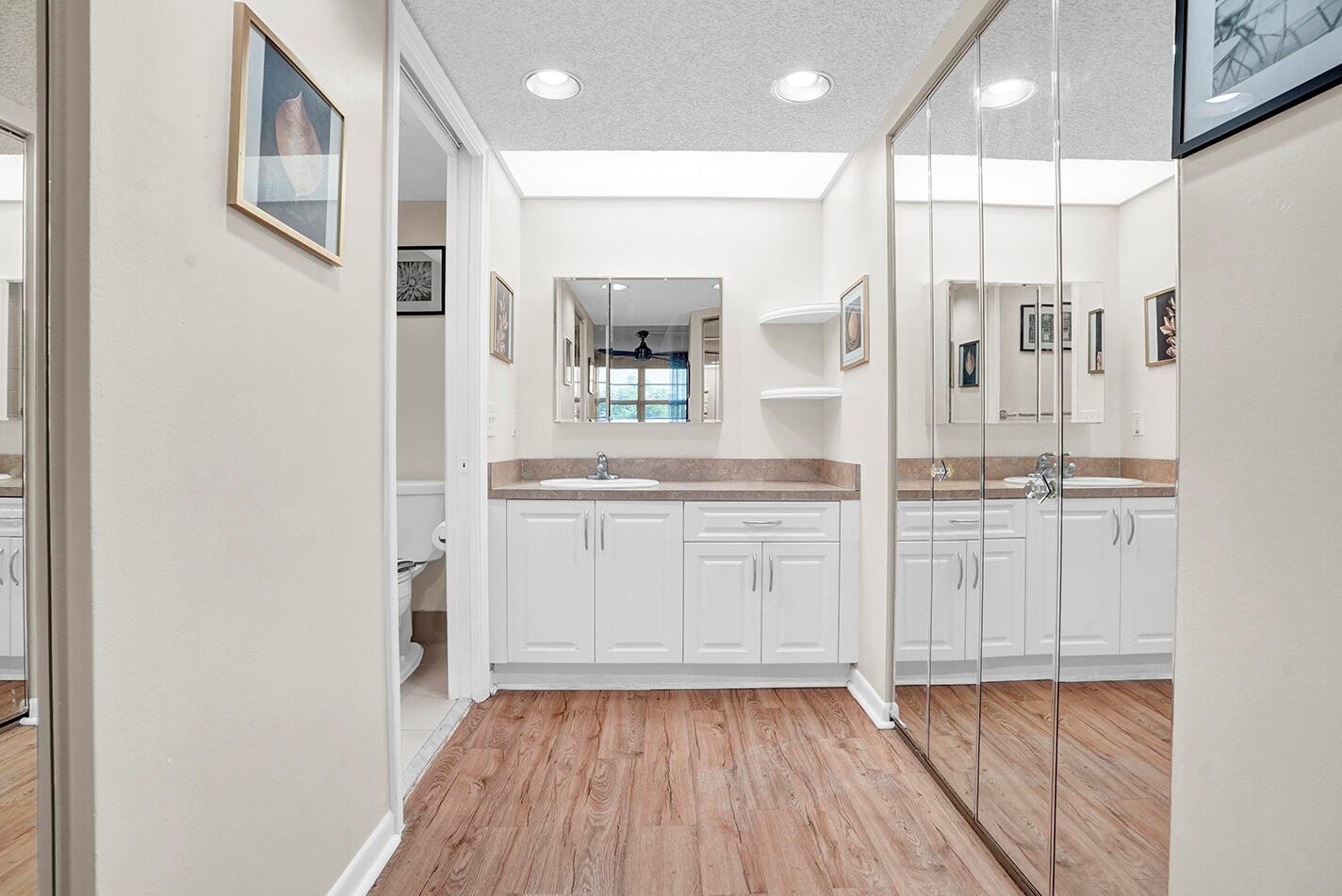 1605 Abaco Drive J4