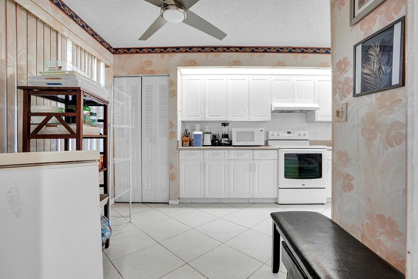 ABACO VILLAGE G CONDO - Residential