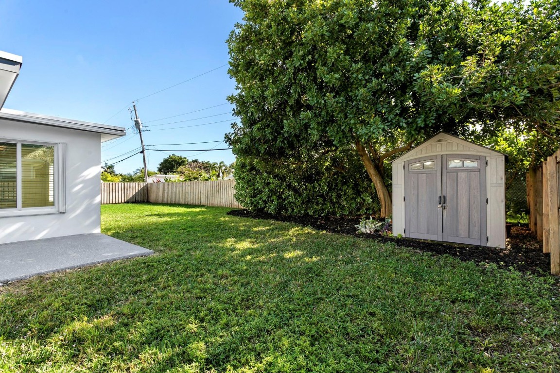 FLORESTA ESTATES - Residential