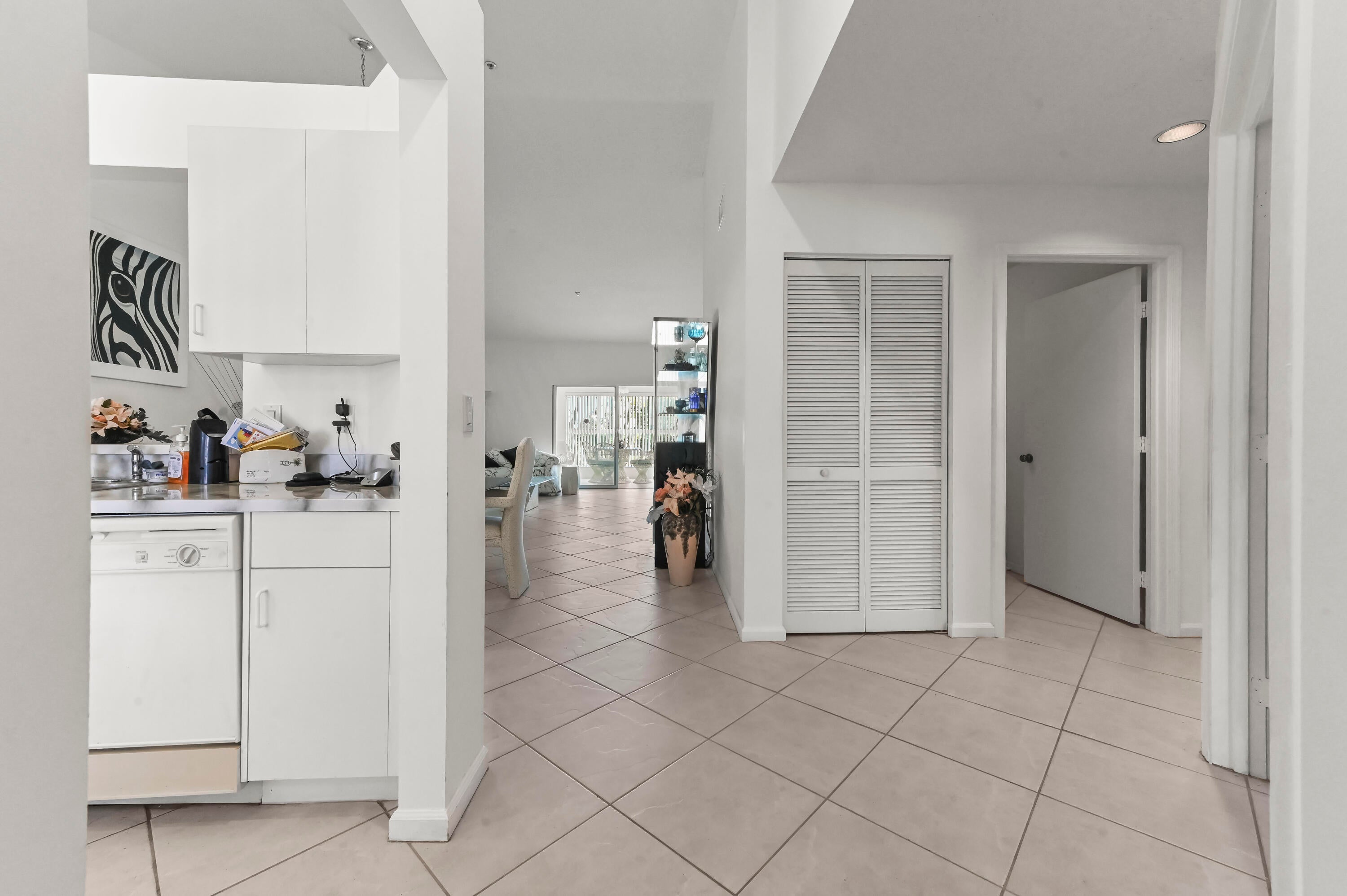 5952 Regal Glen Drive 207