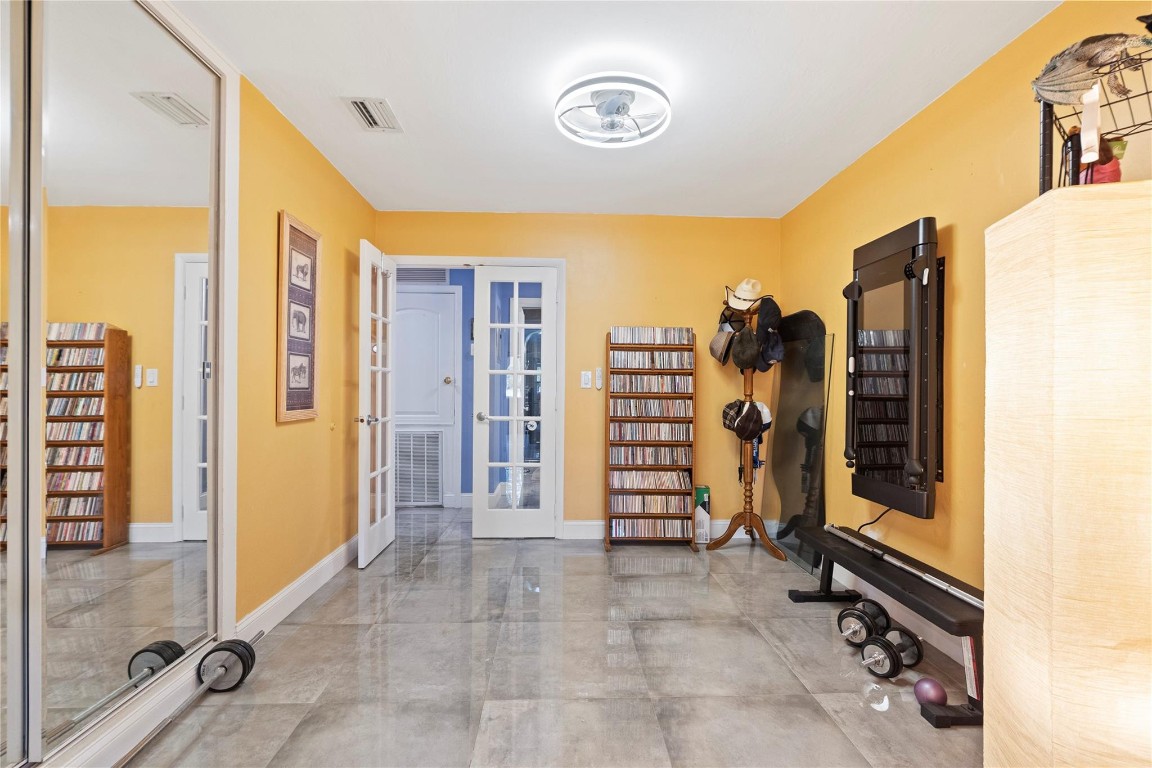 Babco Park 42-6 B - Residential