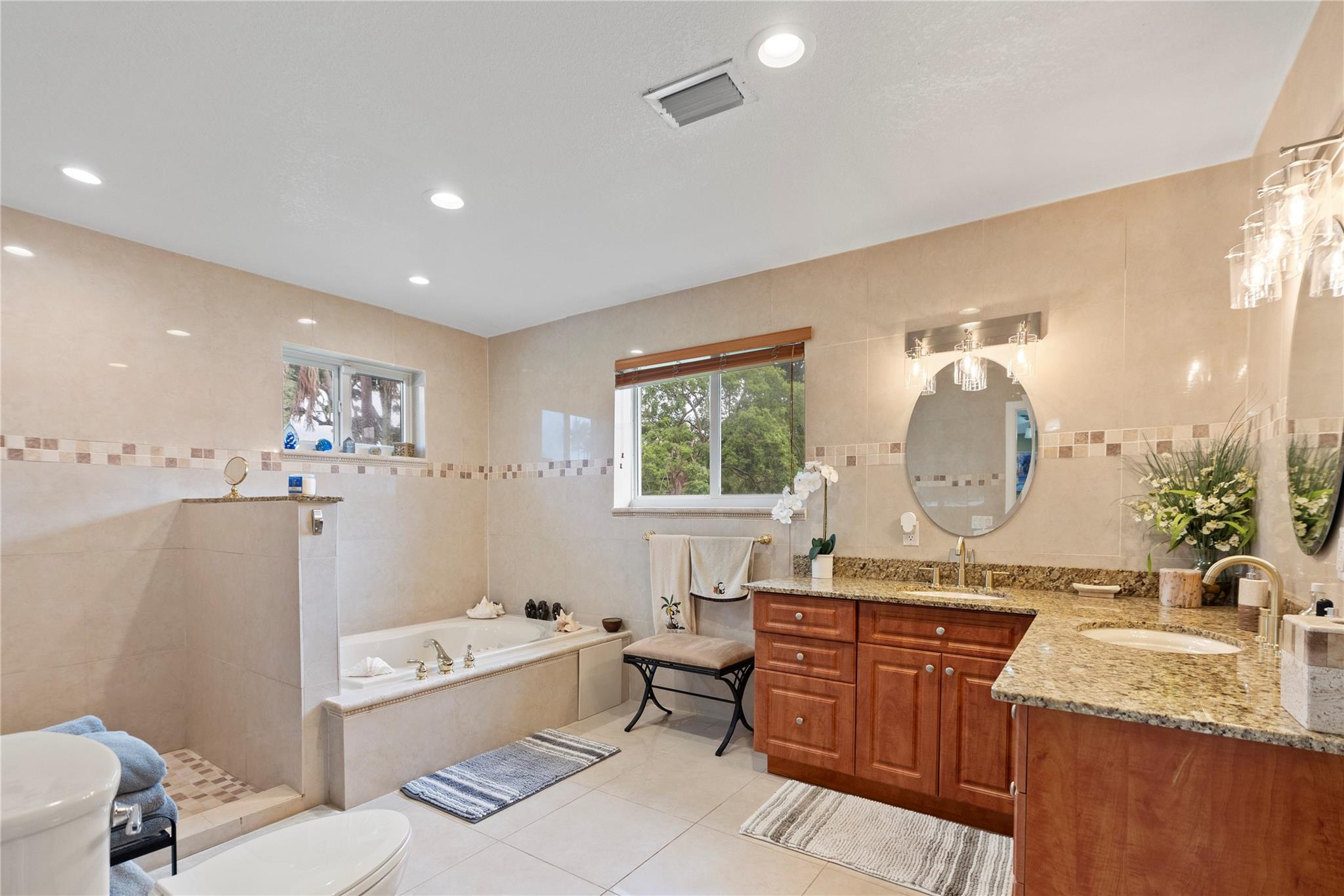 Babco Park 42-6 B - Residential