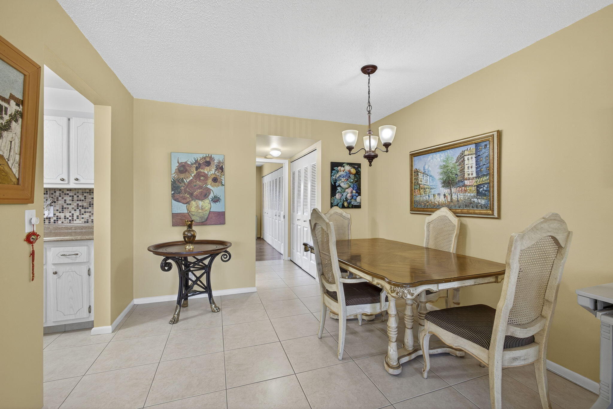 CENTURY VILLAGE WINDSOR CONDOS - Residential