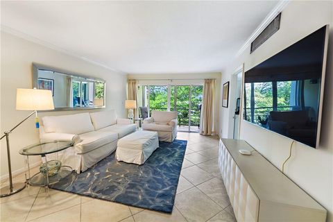 775 Jeffery St. 303 Boca Raton FL 33487
