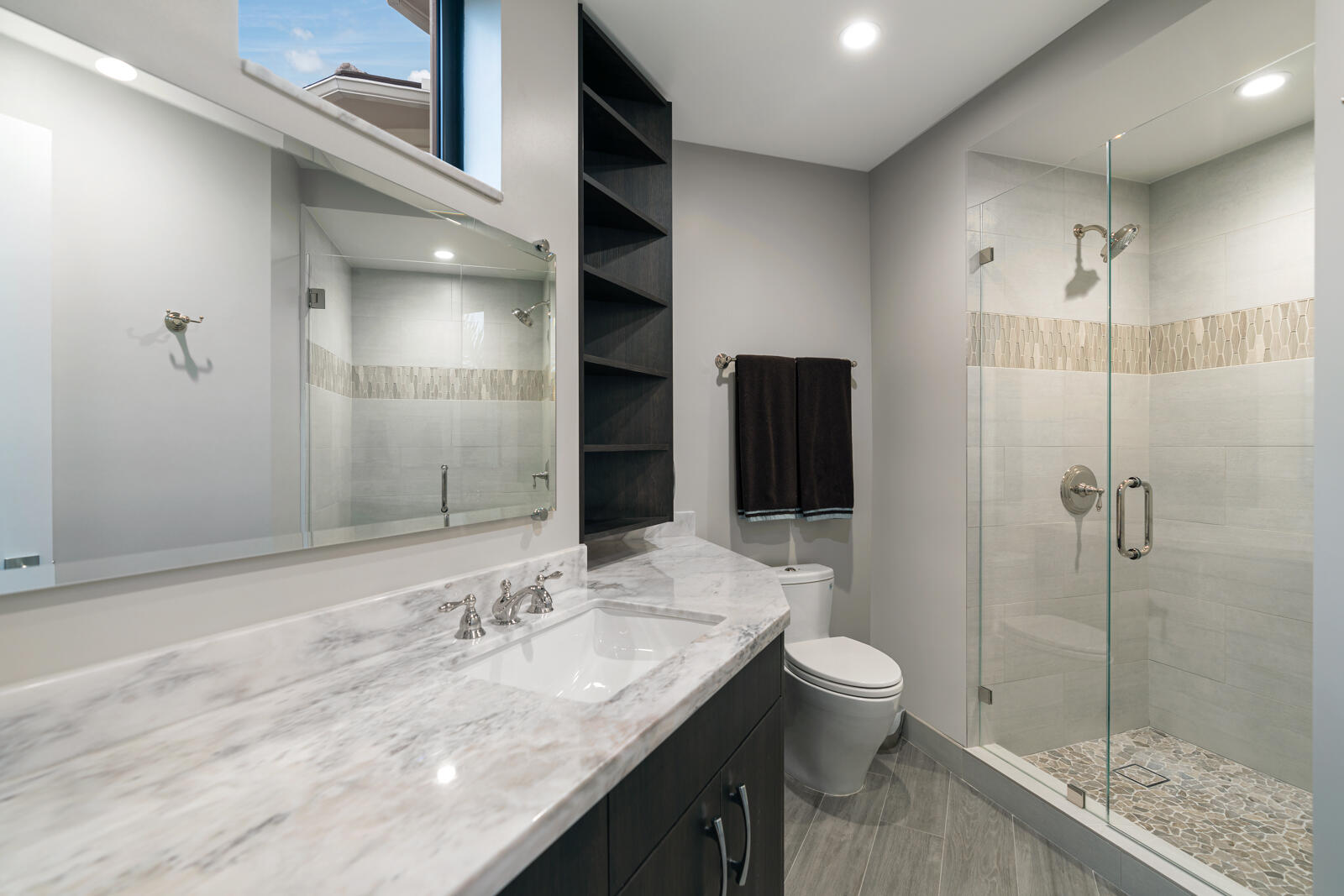 Bay Colony - Residential