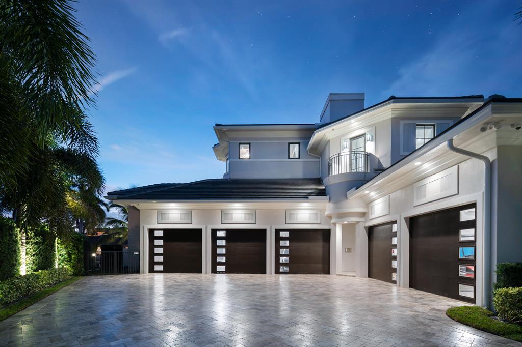 Bay Colony - Residential