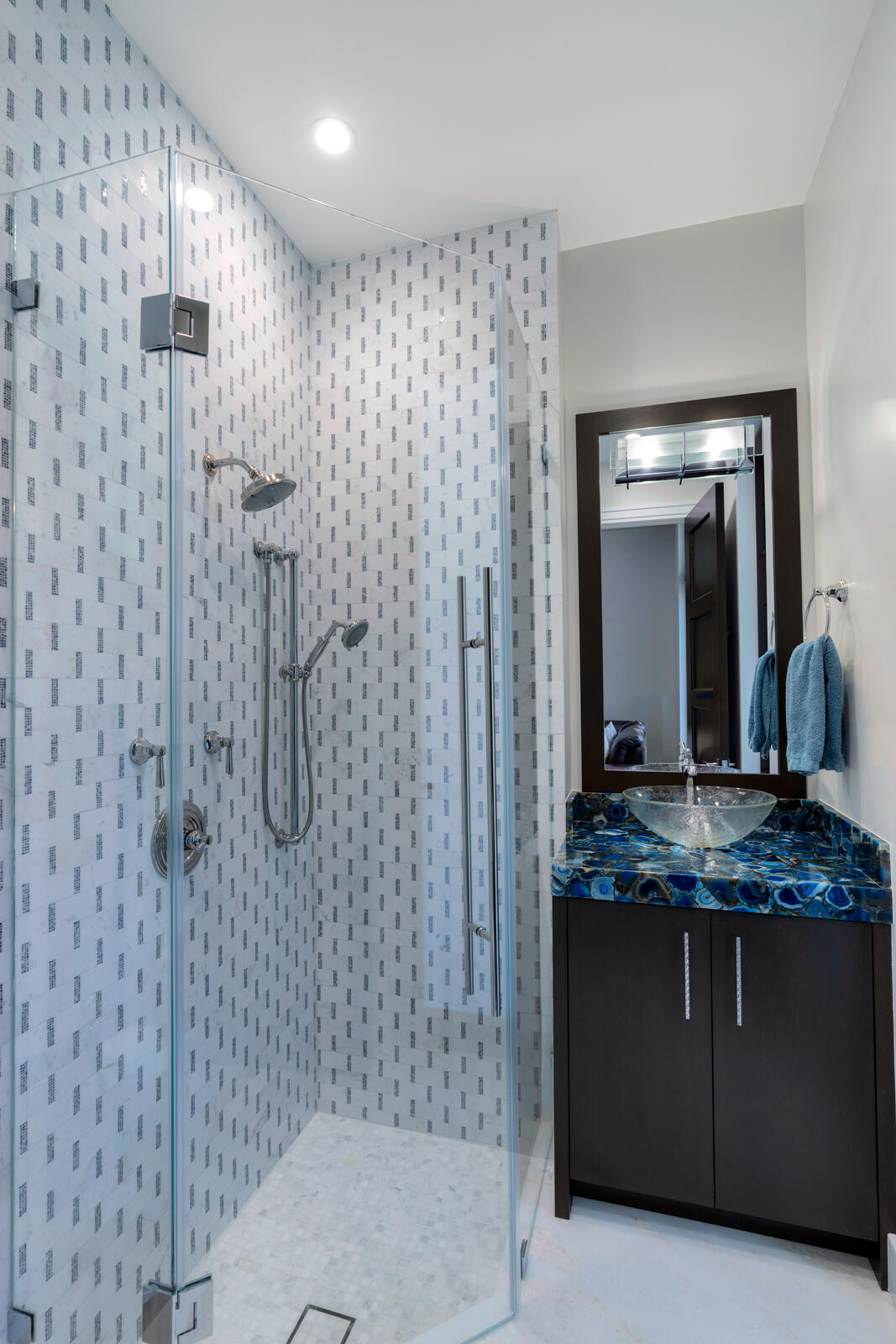 Bay Colony - Residential