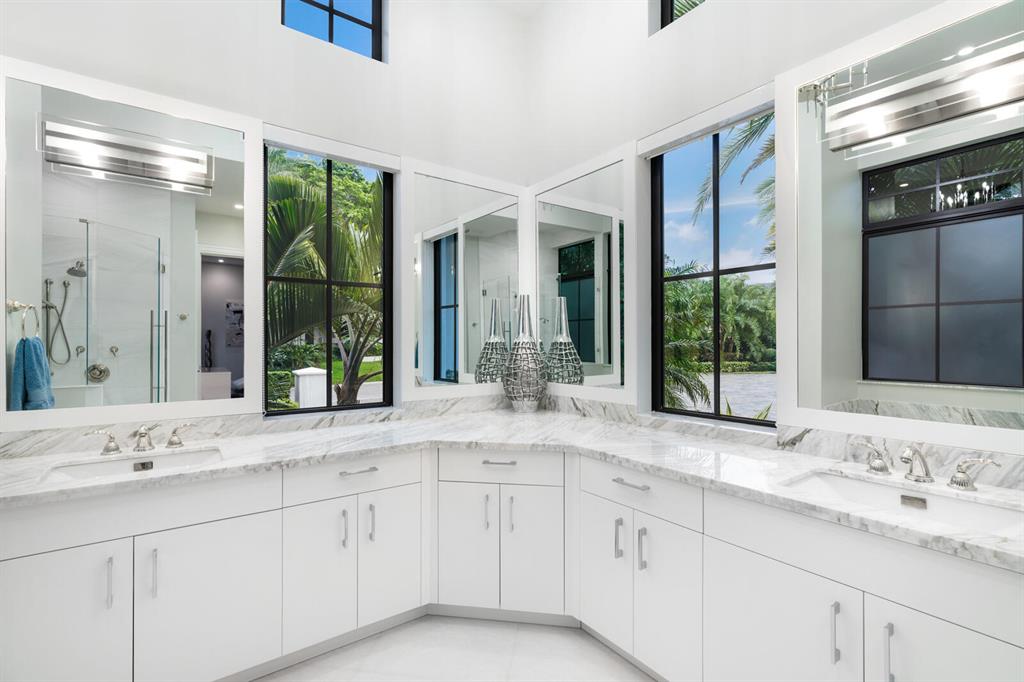 Bay Colony - Residential