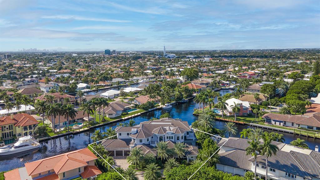 Bay Colony - Residential