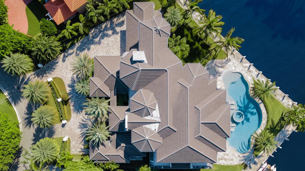 Bay Colony - Residential