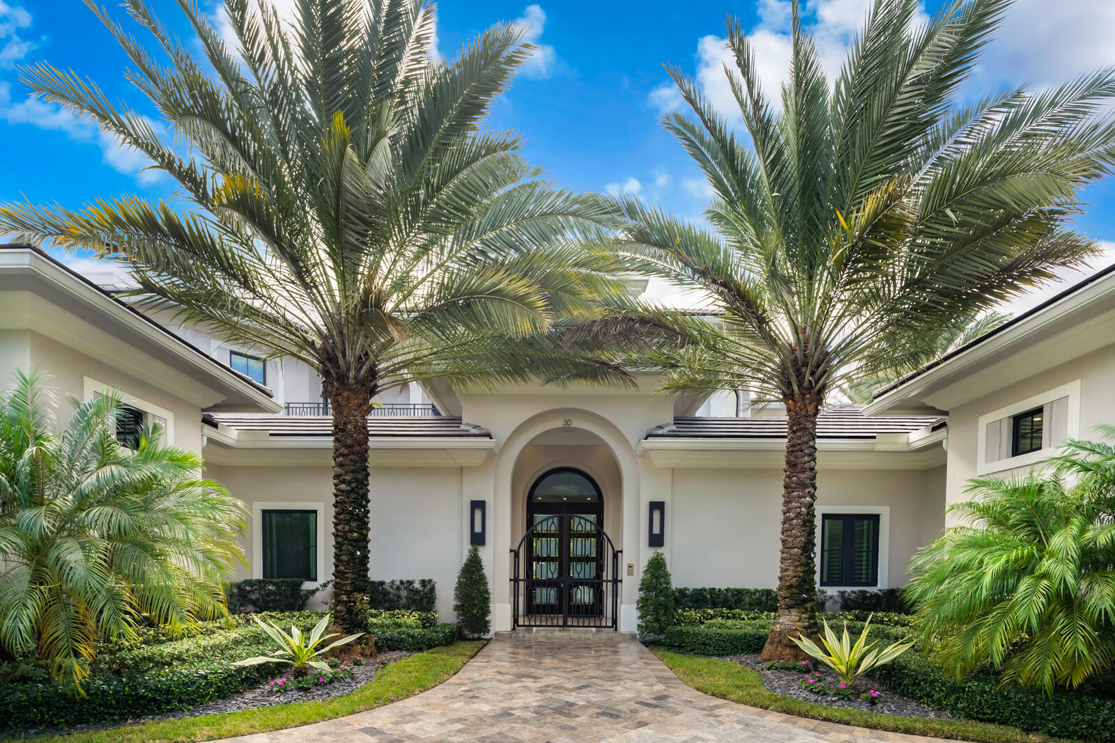 Bay Colony - Residential