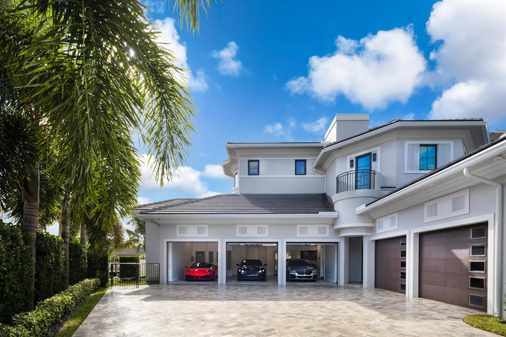 Bay Colony - Residential