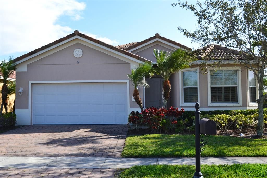 Photo of 4276 NW Oakbrook Circle, Jensen Beach, FL 34957 (MLS # R10780866)