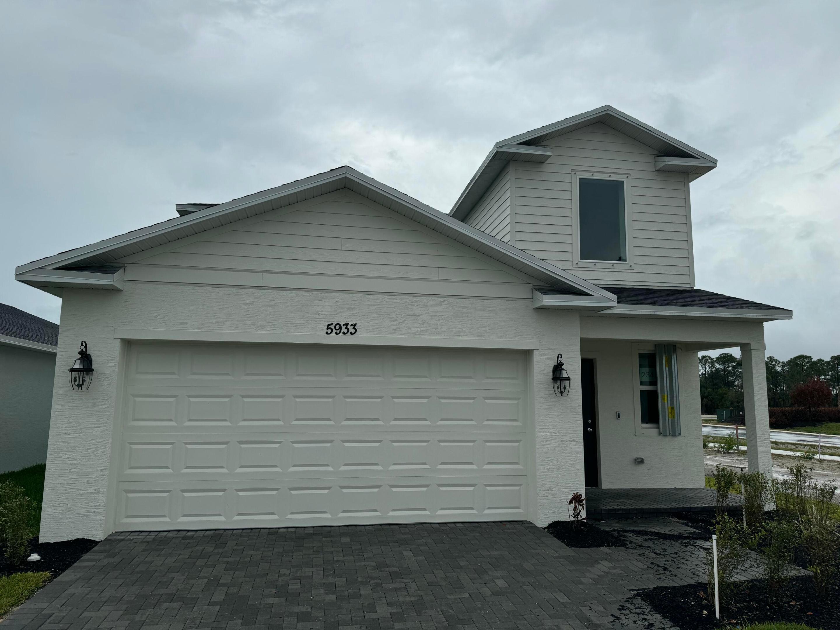 LTC RANCH WEST POD 2 PHASES 1 AND 2 - Brystol - Residential Lease