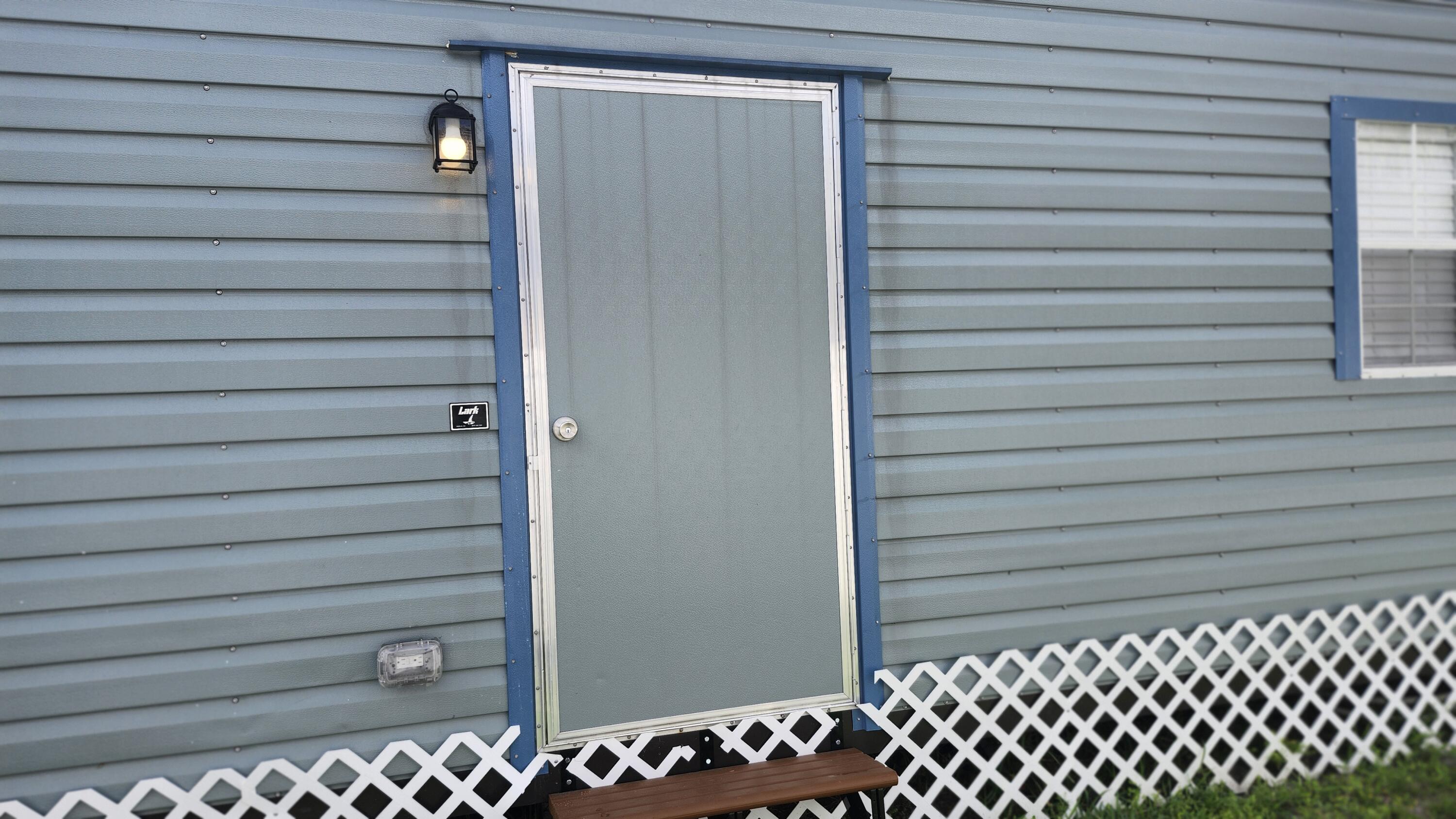 PORT ST LUCIE SECTION 25 - Residential Lease