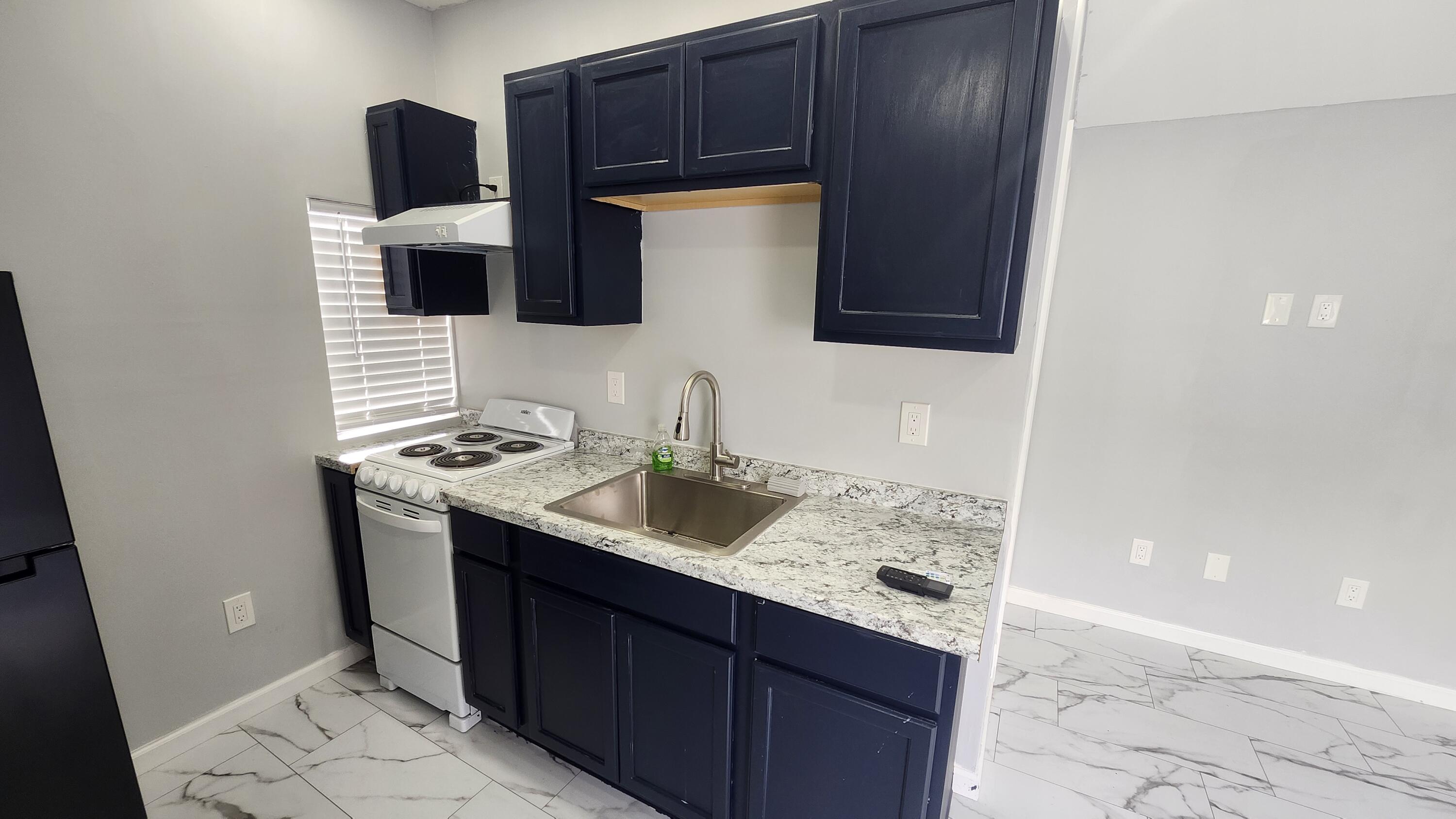 PORT ST LUCIE SECTION 25 - Residential Lease