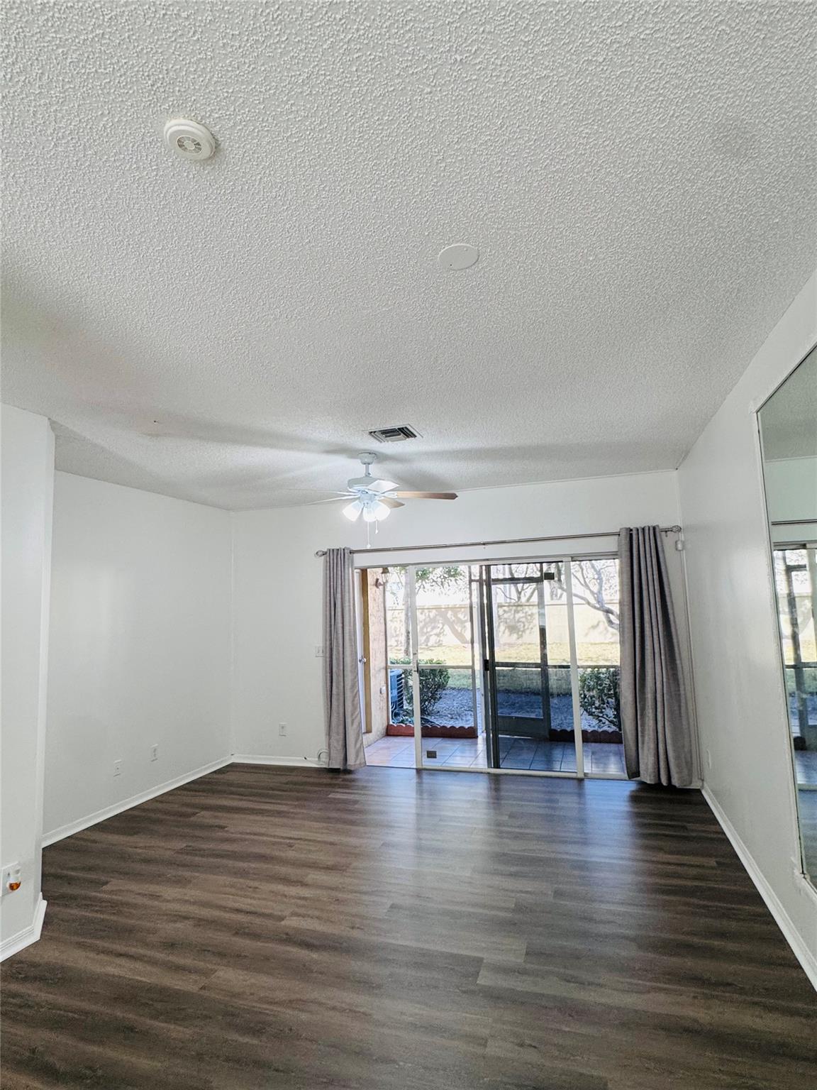 Nasher 159-42 B - Residential Lease