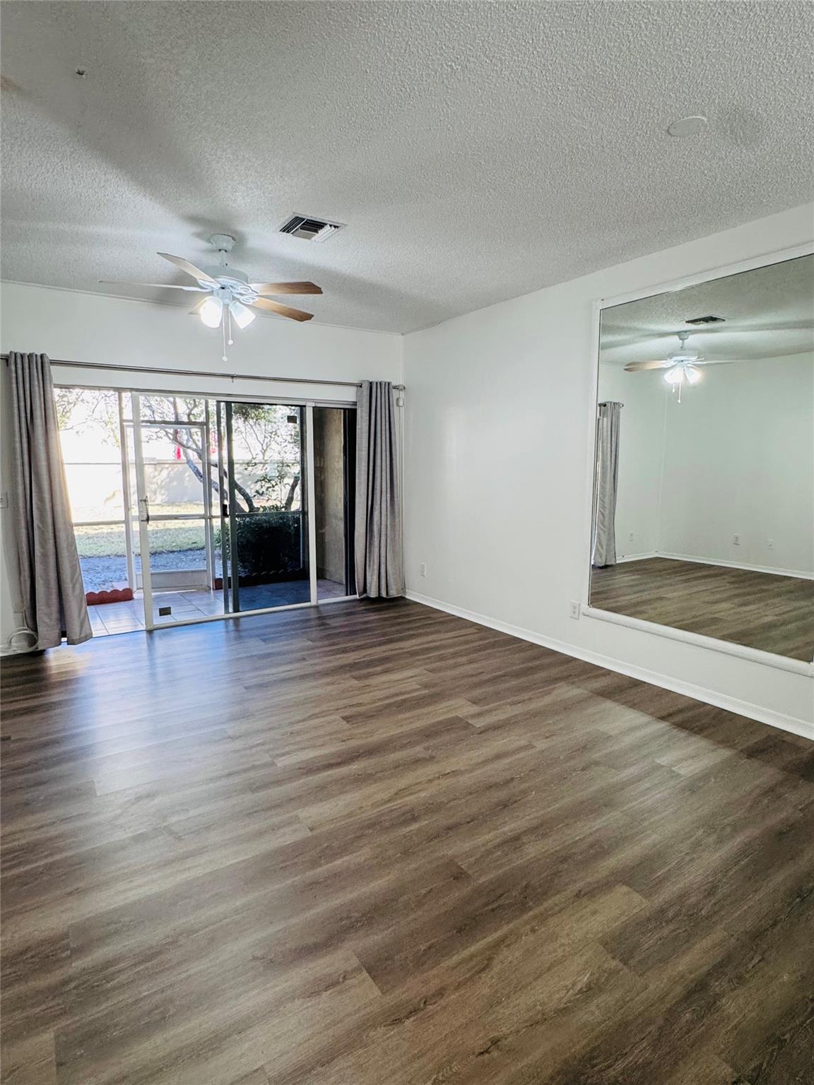 Nasher 159-42 B - Residential Lease