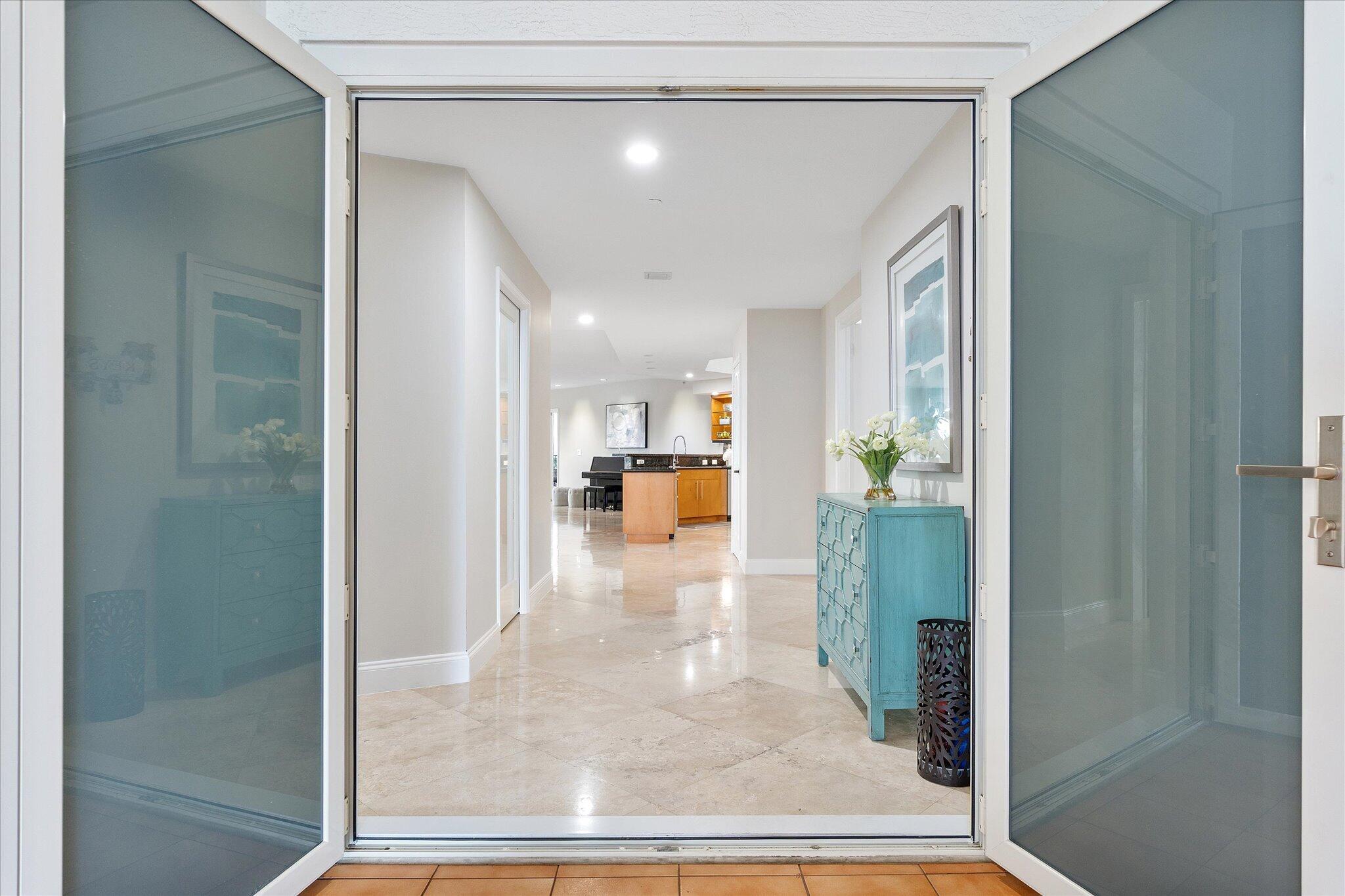 615 BAYSHORE Drive 603