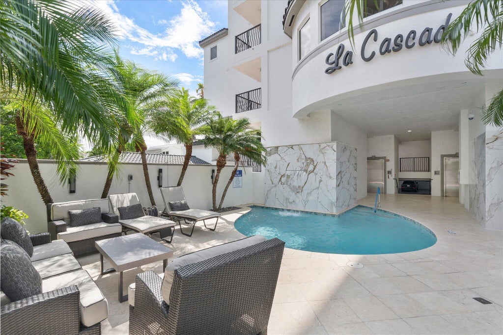Photo of 615 BAYSHORE Drive #603, Fort Lauderdale, FL 33304 (MLS # B26091532)