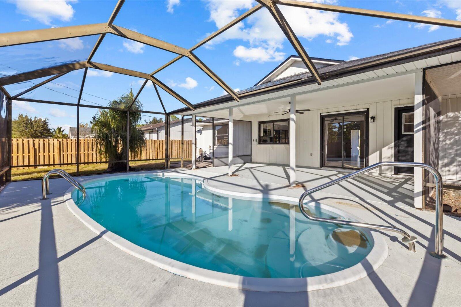 PORT ST LUCIE SECTION 4 - Residential