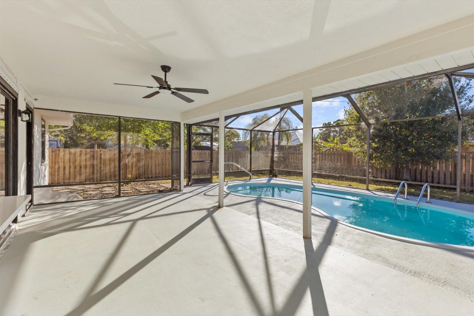 PORT ST LUCIE SECTION 4 - Residential