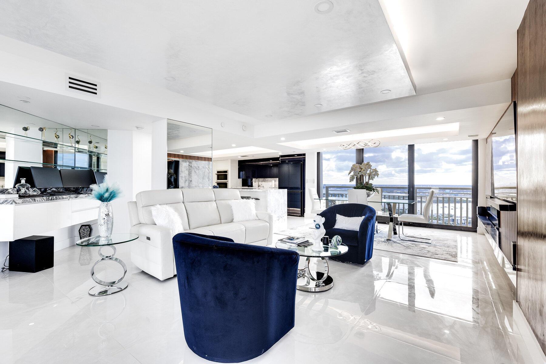 TIARA CONDO - Residential