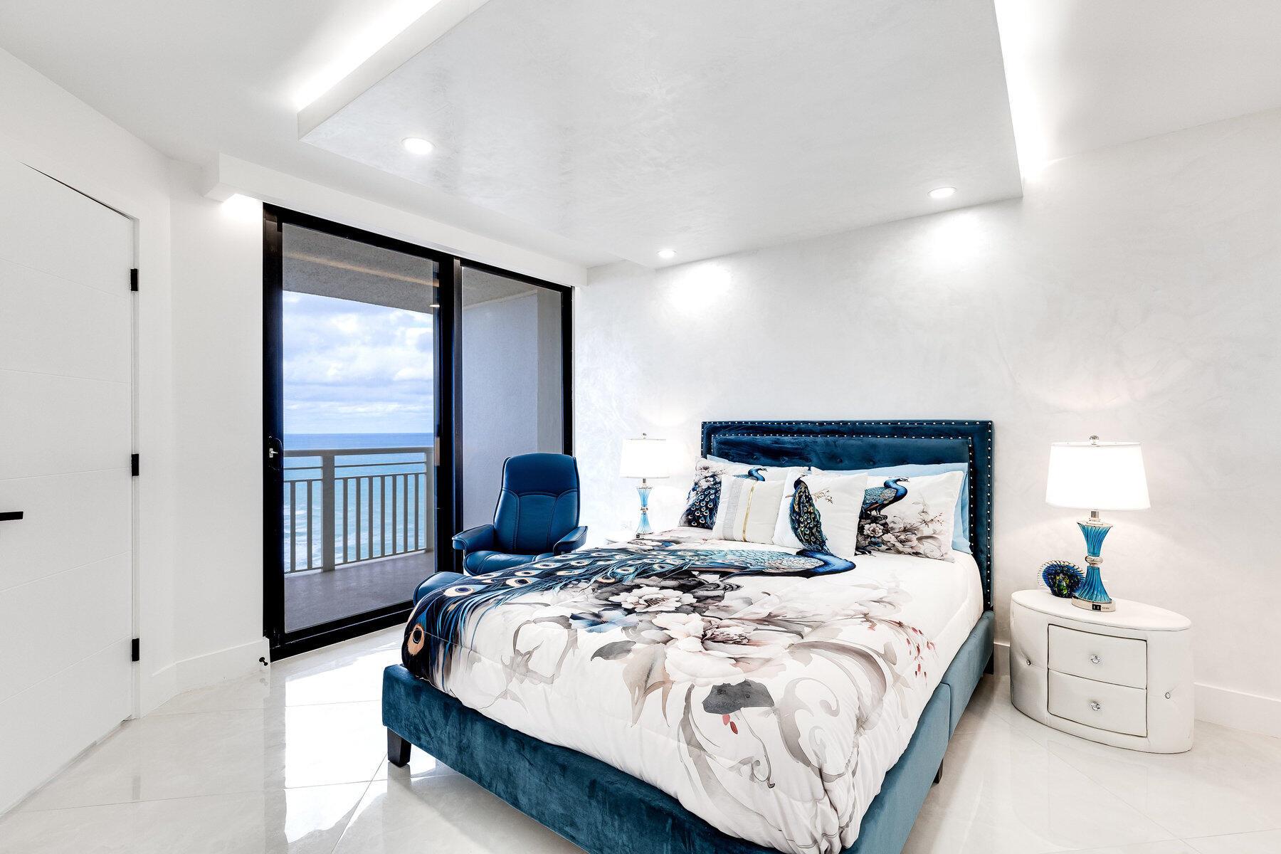 TIARA CONDO - Residential