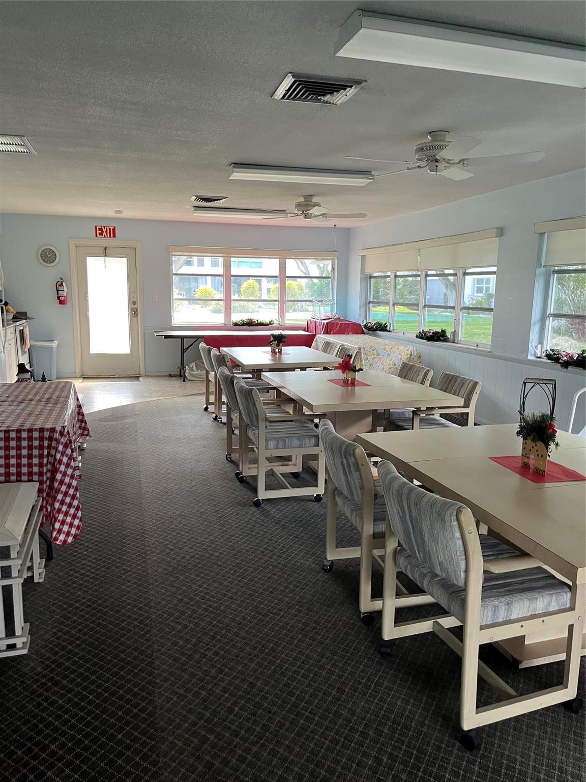 Lighthouse Point Gardens - Residential