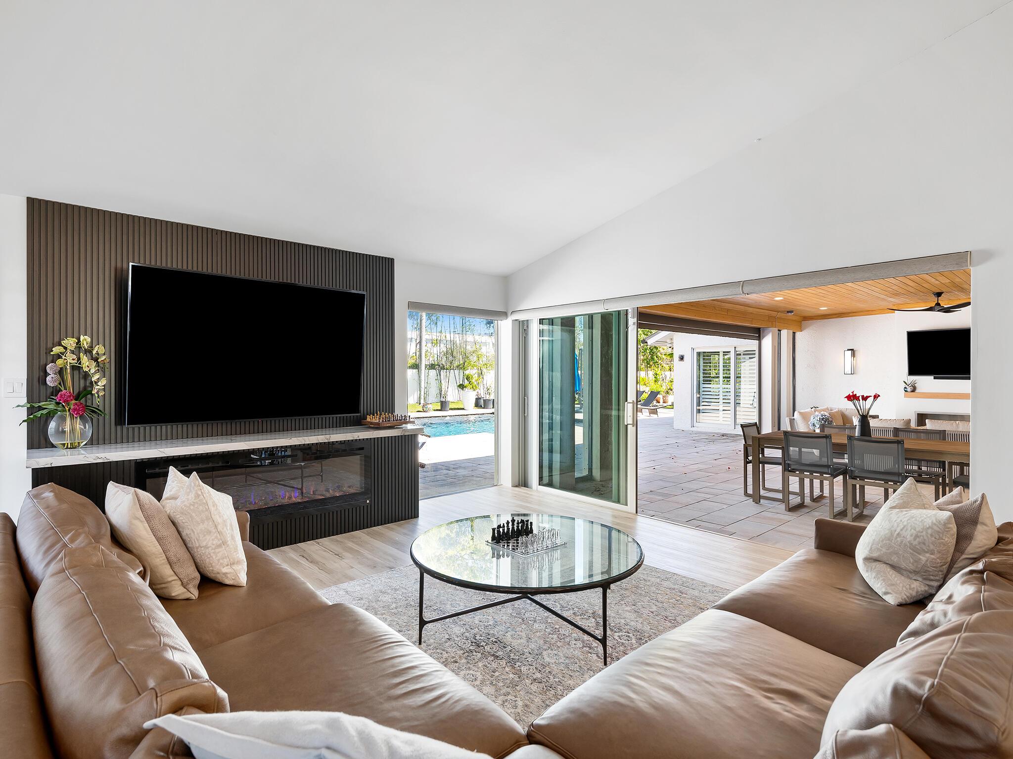 Boca Bath and Tennis - Residential